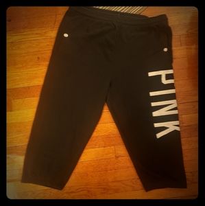 Lightweight campus capris